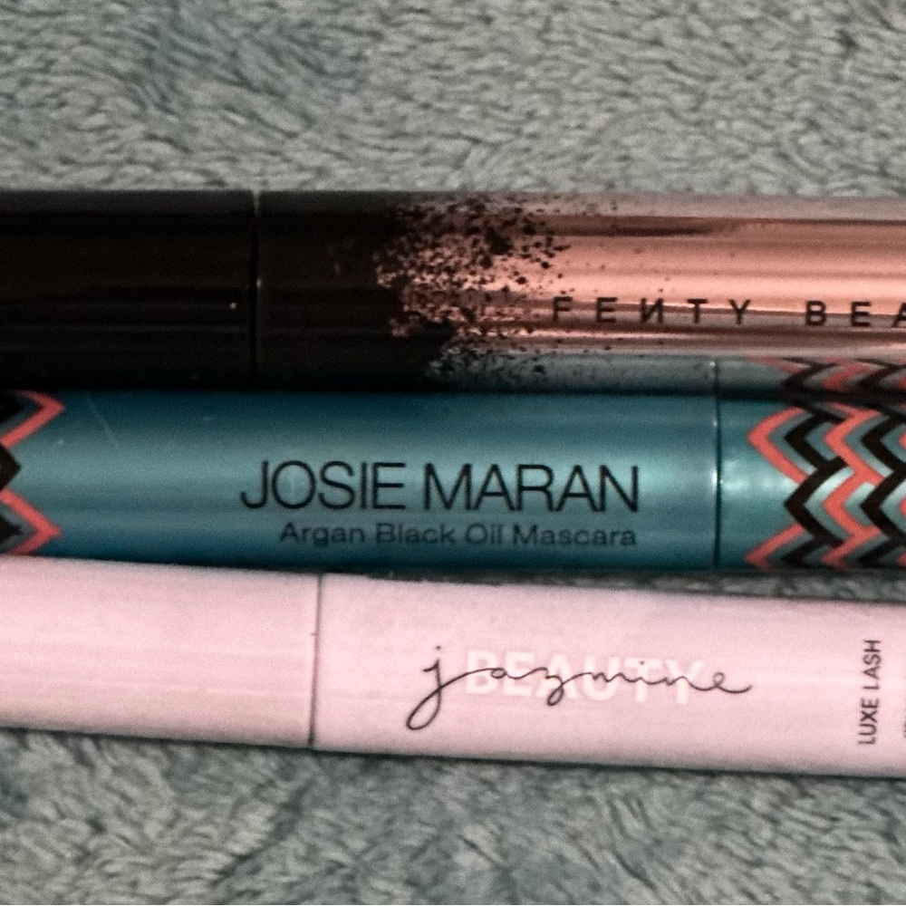 BUNDLE OF 3 DIFFERENT MASCARAS FENTY BEAUTY, JOSIE MARAN and JAZMINE BEAUTY NEW!